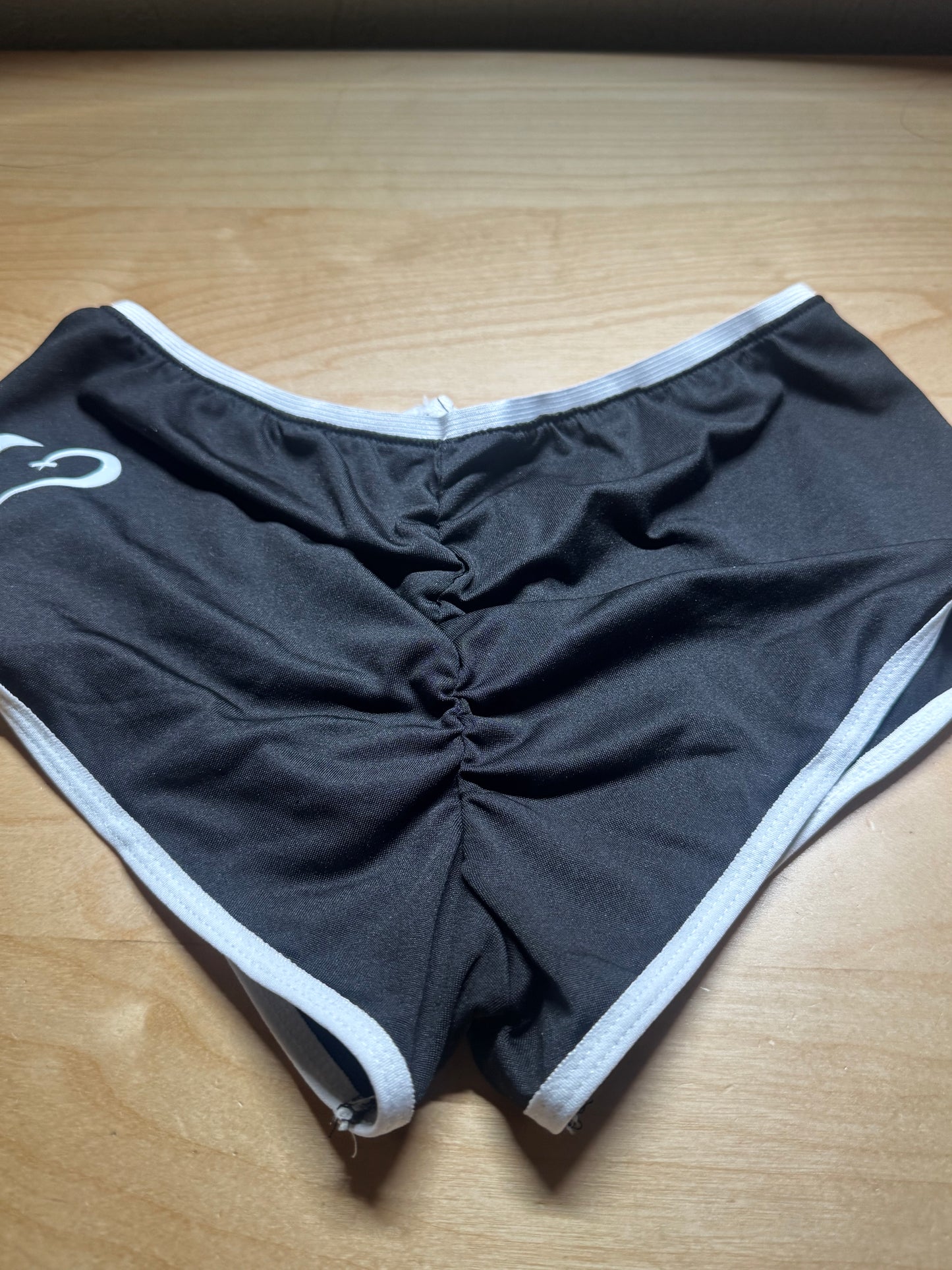 Høytsittende Shorts – Perfekt Formet